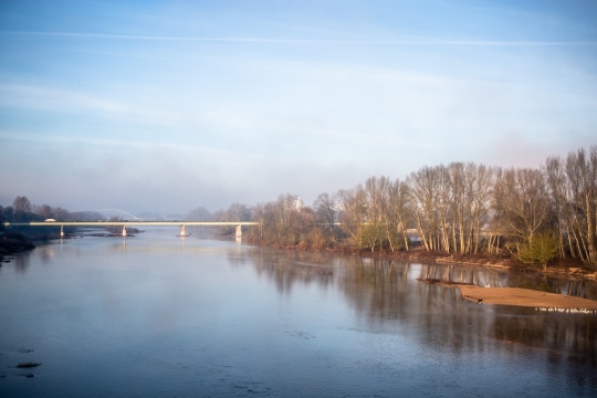 BROUILLARD SUR LA LOIRE