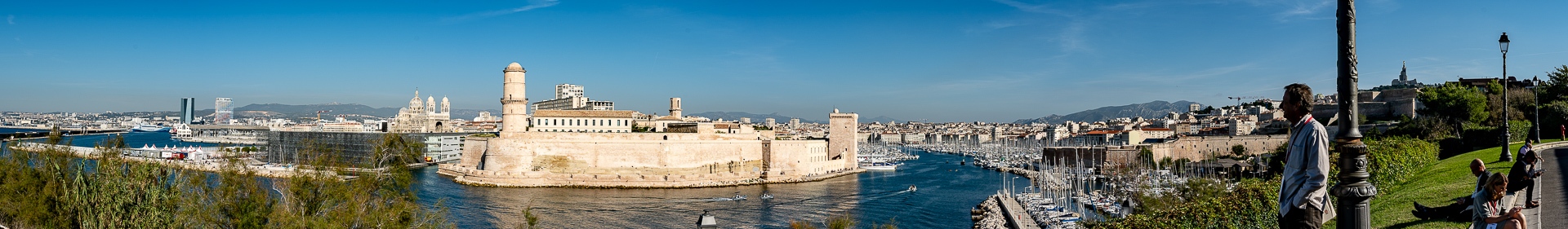 Entrée du Vieux Port. Congres UNSFA, Le Pharo. Marseille.